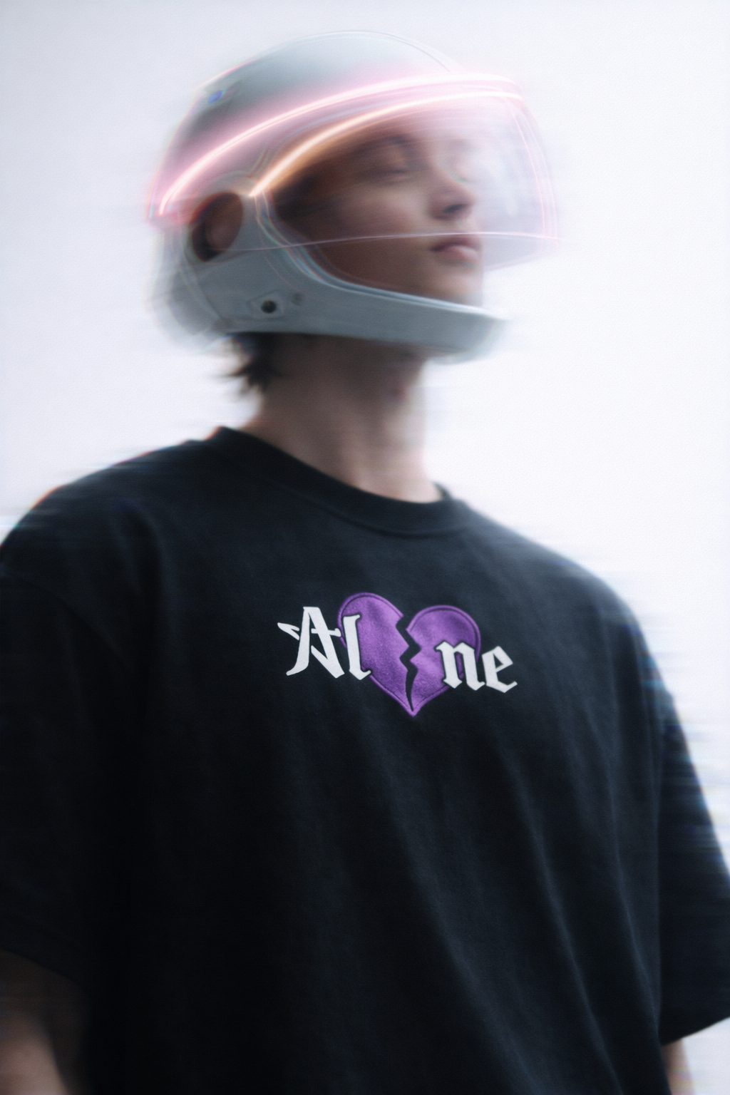 FAMOSO HEARTBREAK - OVERSIZED TEE