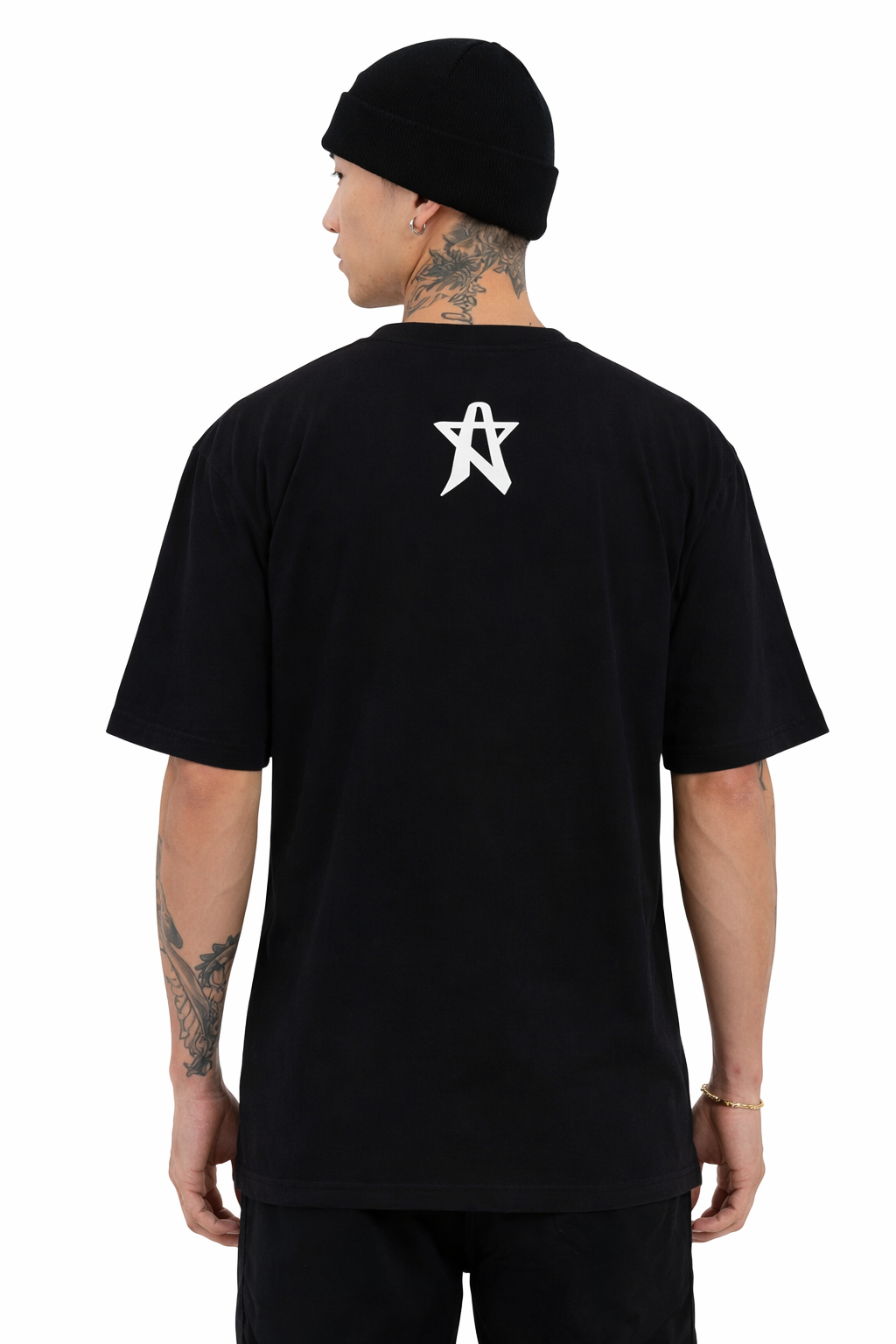 Oversized black Shirt mit Front- und Back-Print sowie Strickdetails, 260 GSM aus 100 % Baumwolle, cleaner Streetwear-Fit